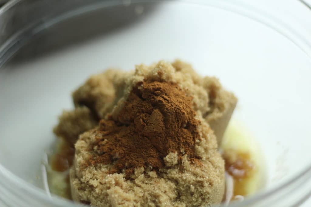 brown sugar and cinnamon in clear bowl