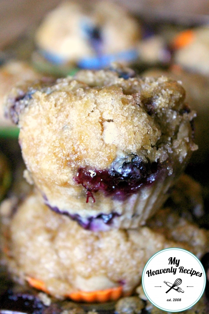 Blueberry Muffins With Brown Sugar Topping