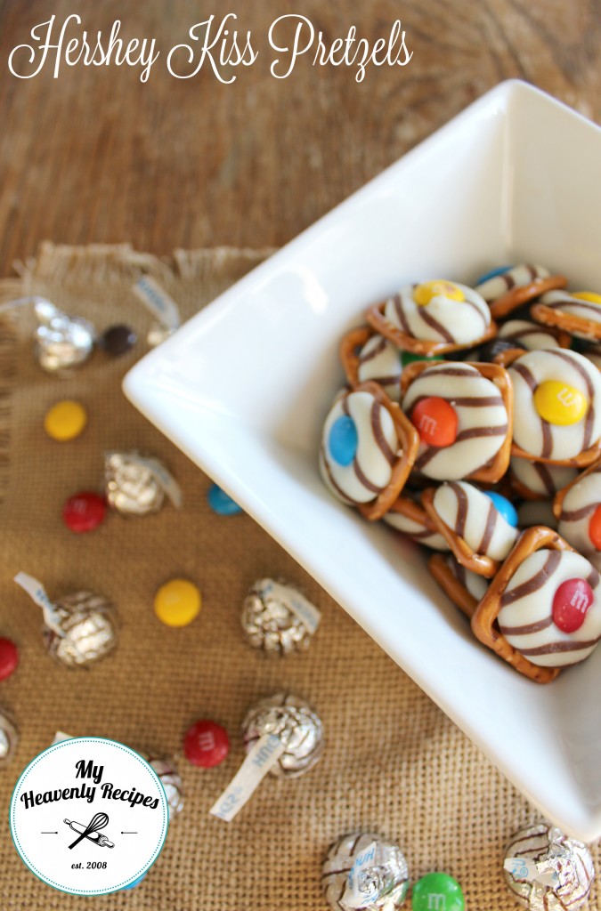 Hershey Kiss Pretzels with M & Ms - Momcrieff