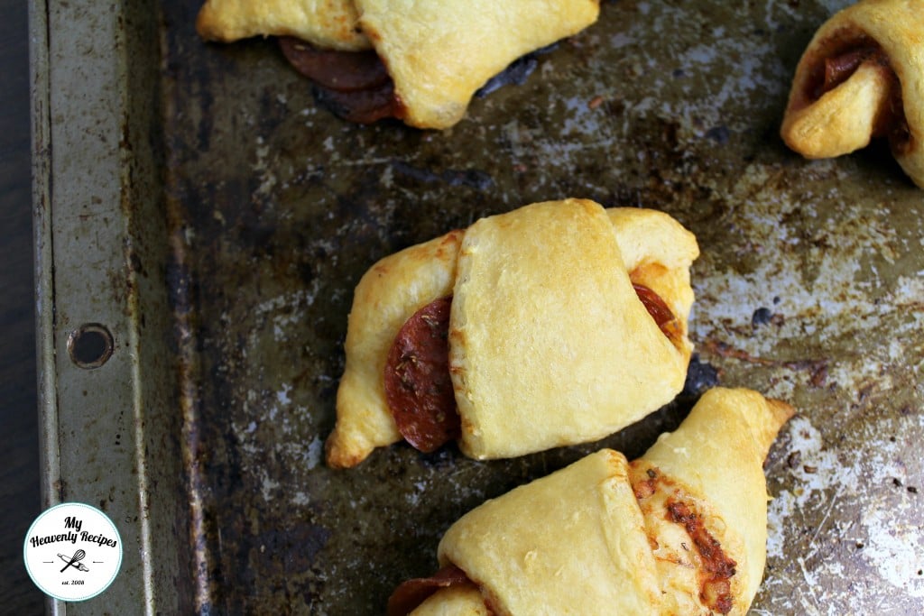 crescent rolls stuffed with pepperoni and cheese