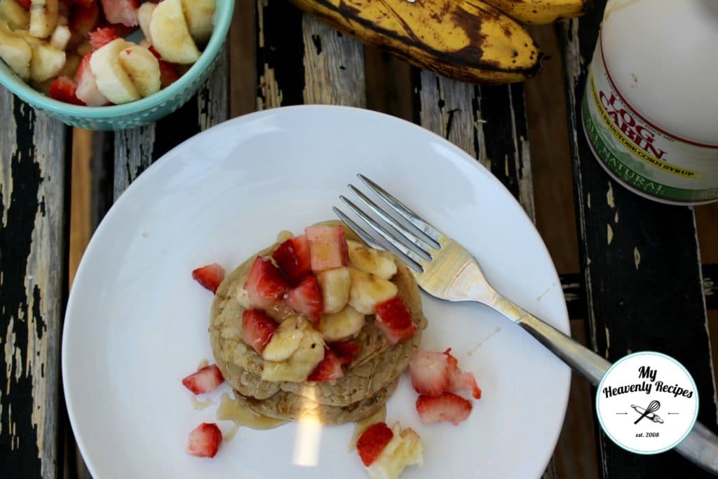 Healthy Banana Pancakes with Fruit Topping
