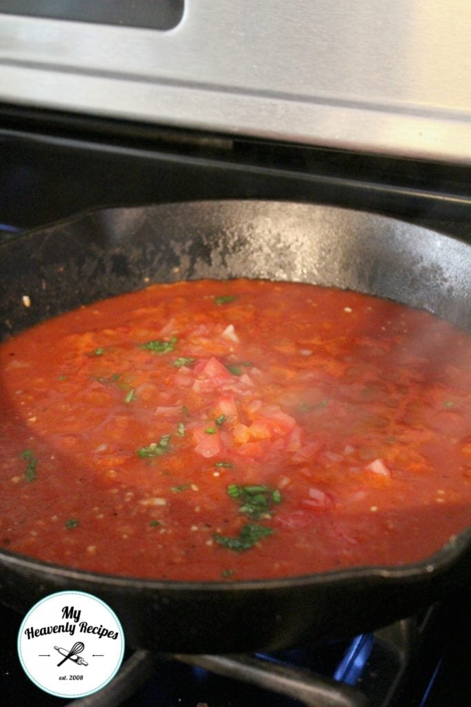 a pot of homemade Meatless Spaghetti Sauce