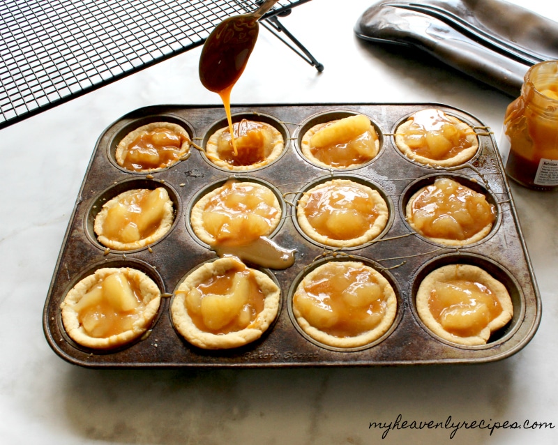 making a mini sugar cookie apple pie bites recipe