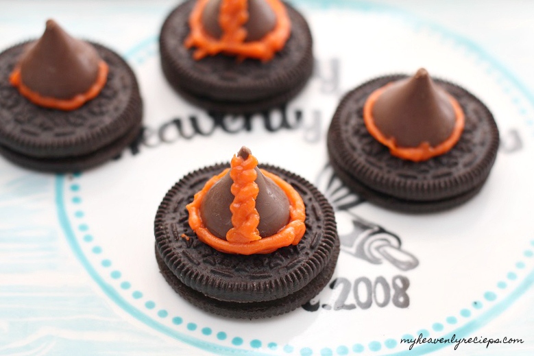 Whether you are hosting a Halloween party or want to surprise the kids with a fun after school snack these Witch Hats are ready in minutes!