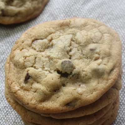 bakery style chewy chocolate chip cookies