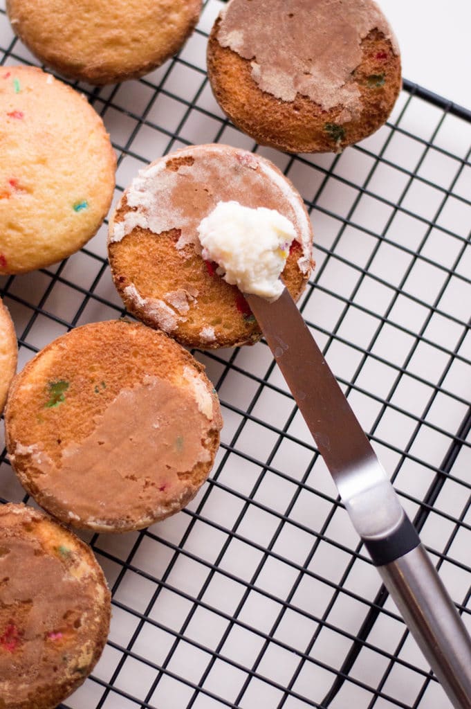 Muffin Top Whoopie Pie Pan - Stonewall Kitchen