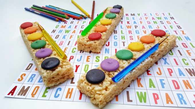 These Painting Rice Krispies are so easy to make!