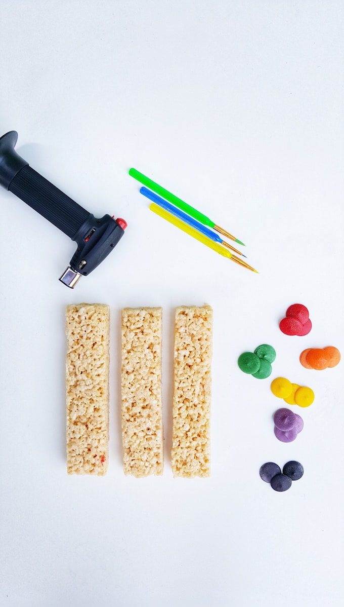 What you'll need to make painting rice krispies