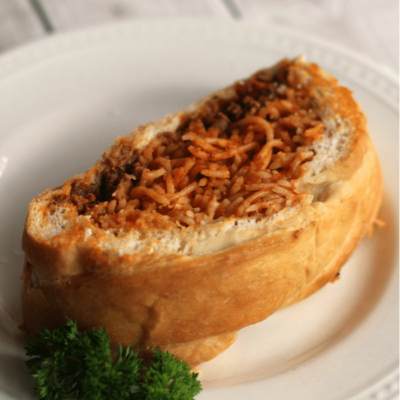Spaghetti Stuffed Garlic Bread