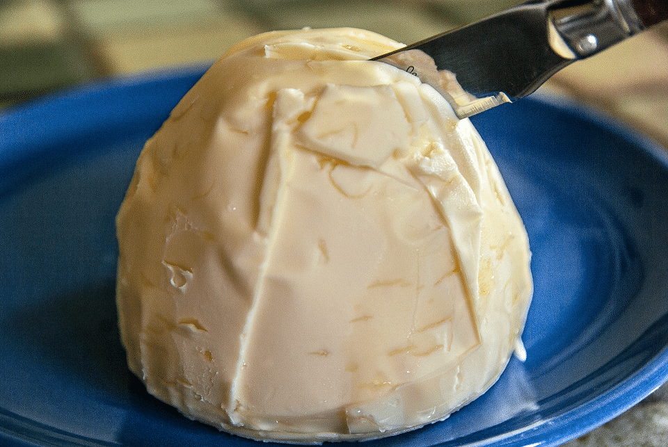 Heavy Cream vs. Whipping Cream: What's the Difference?