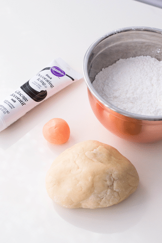 flour, icing, fondant, sugar cookie dough