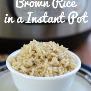 instant pot brown rice with text