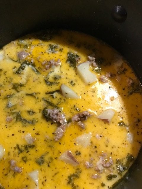 Instant Pot Copycat Olive Garden Zuppa Toscana