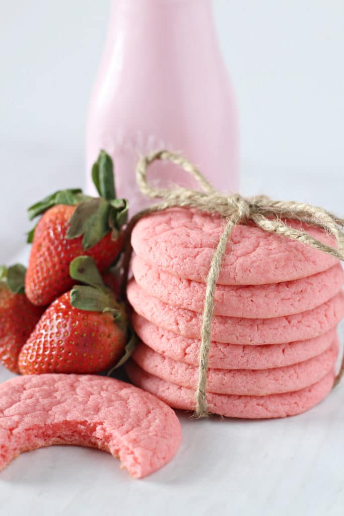 Light and fluffy strawberry cookies