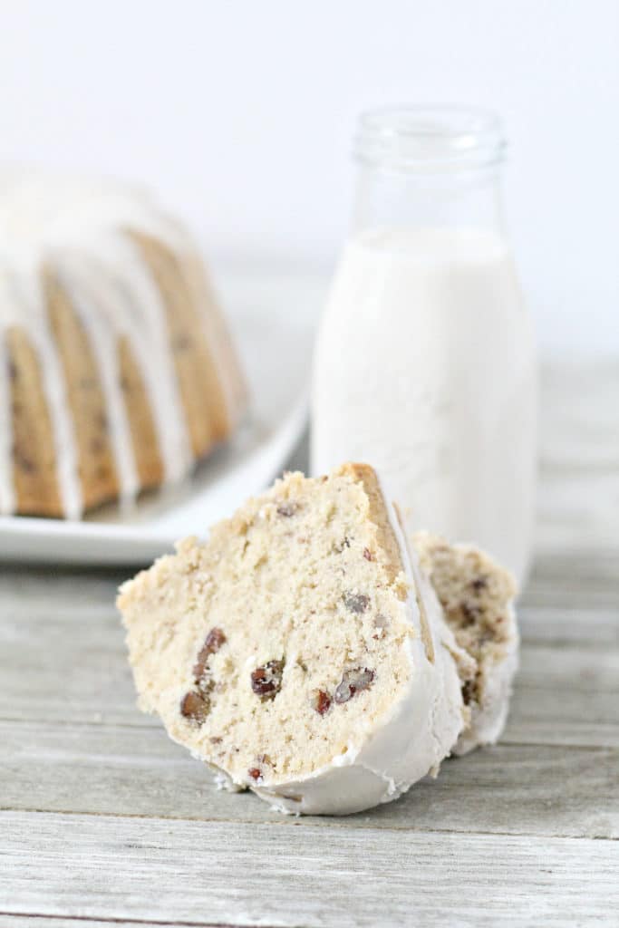 pecan cake and milk