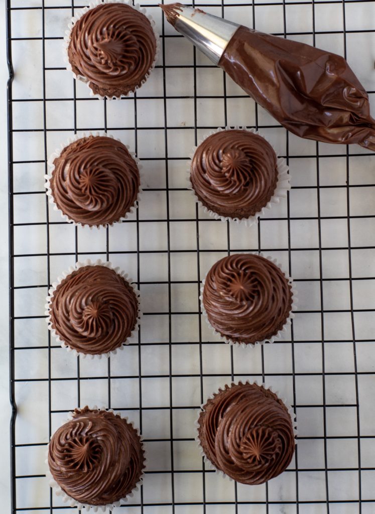 chocolate keto cupcakes with cream cheese frosting