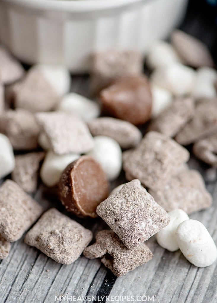 Hot Cocoa Muddy Buddies