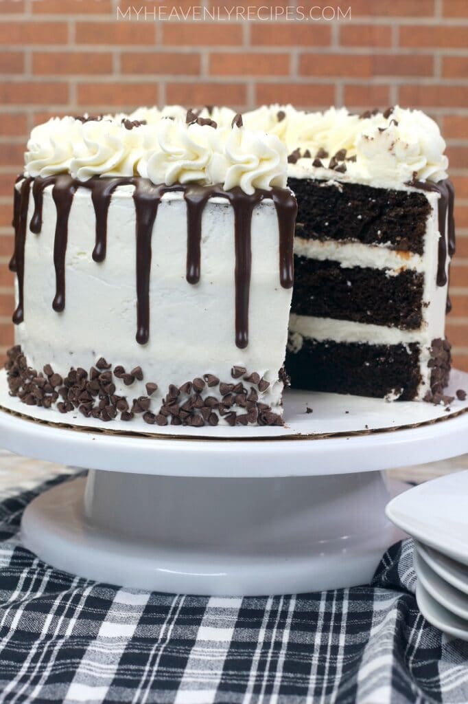 Baileys Irish Cream Layered Cake - My Heavenly Recipes