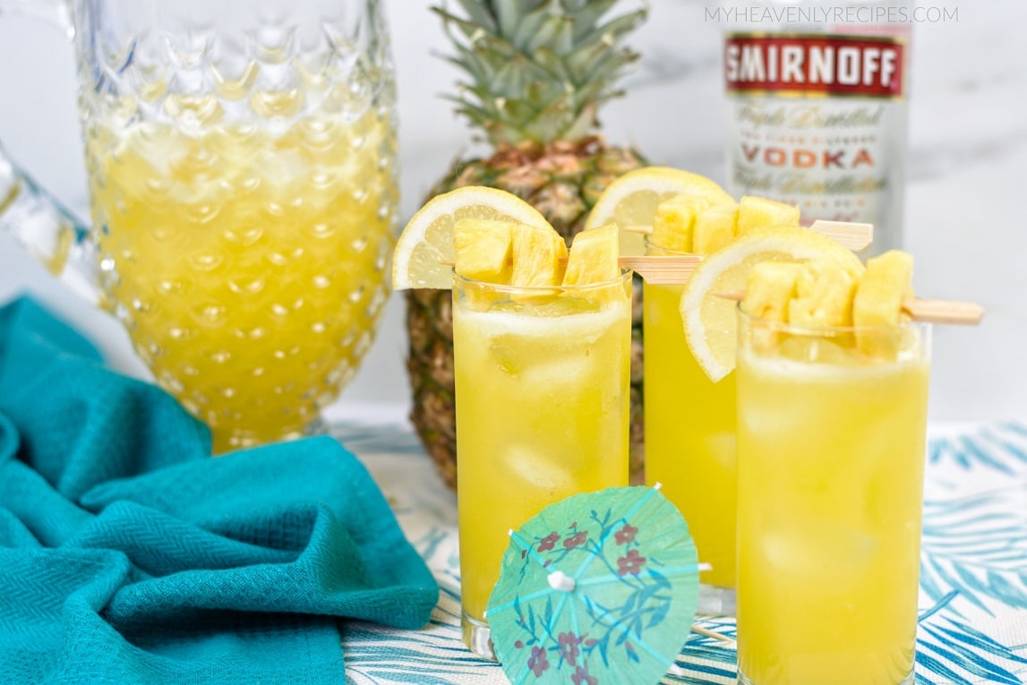 Boozy Pineapple Lemonade
