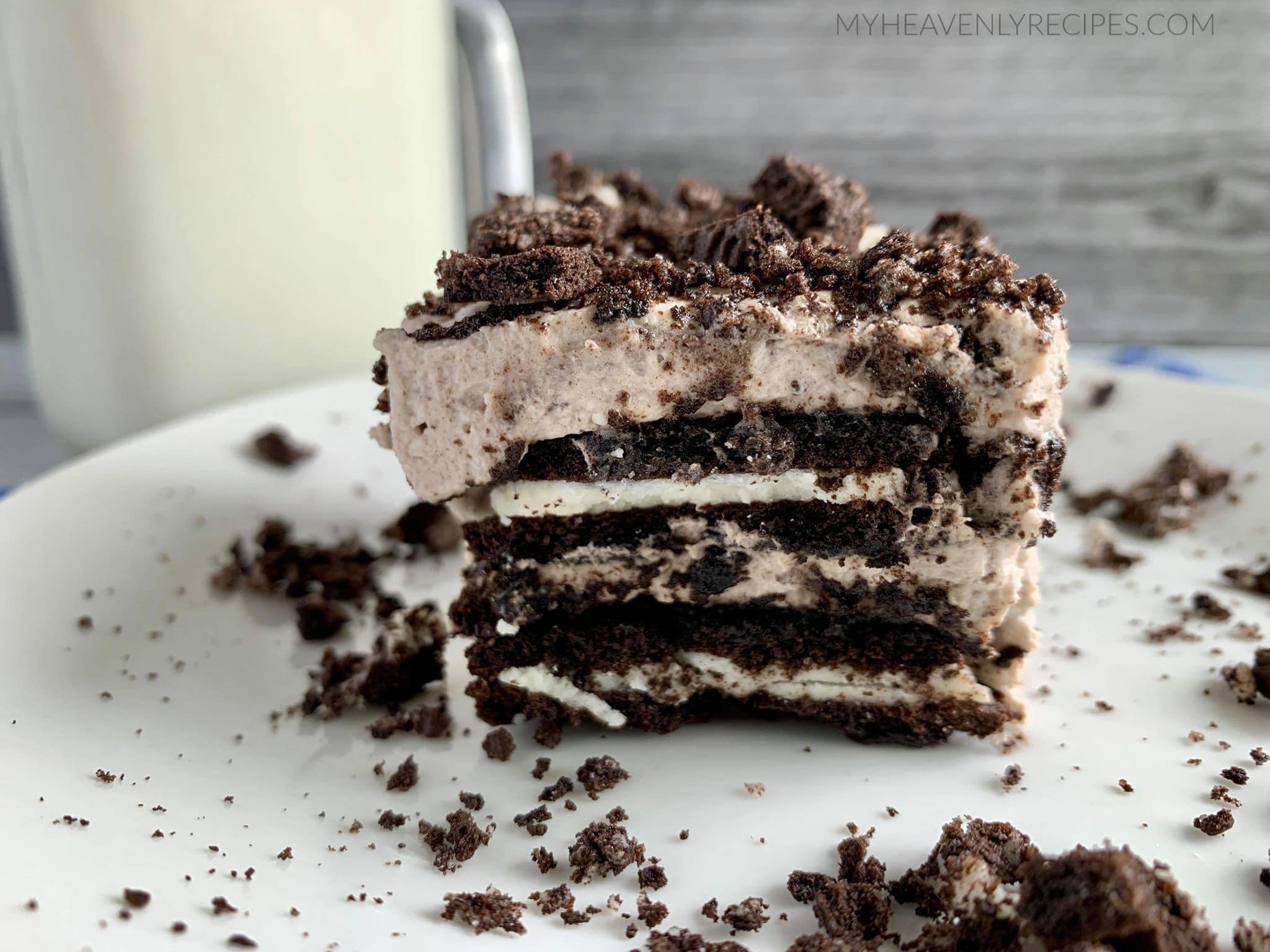 Oreo icebox cake & VIDEO - 3 Ingredient Oreo Icebox Cake Recipe