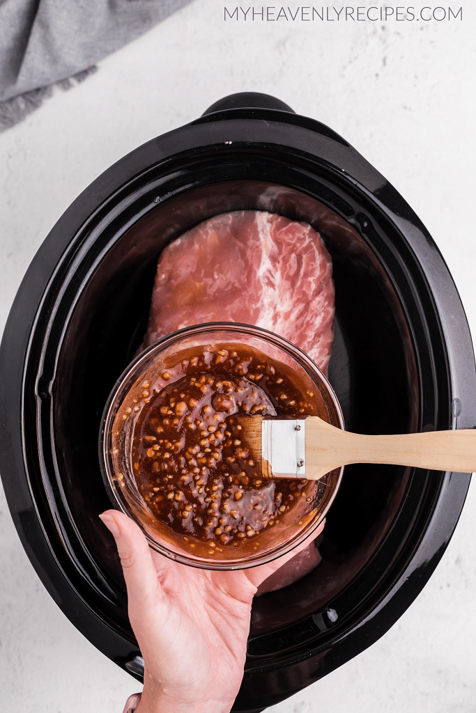 Slow Cooker Honey Pork with green beans