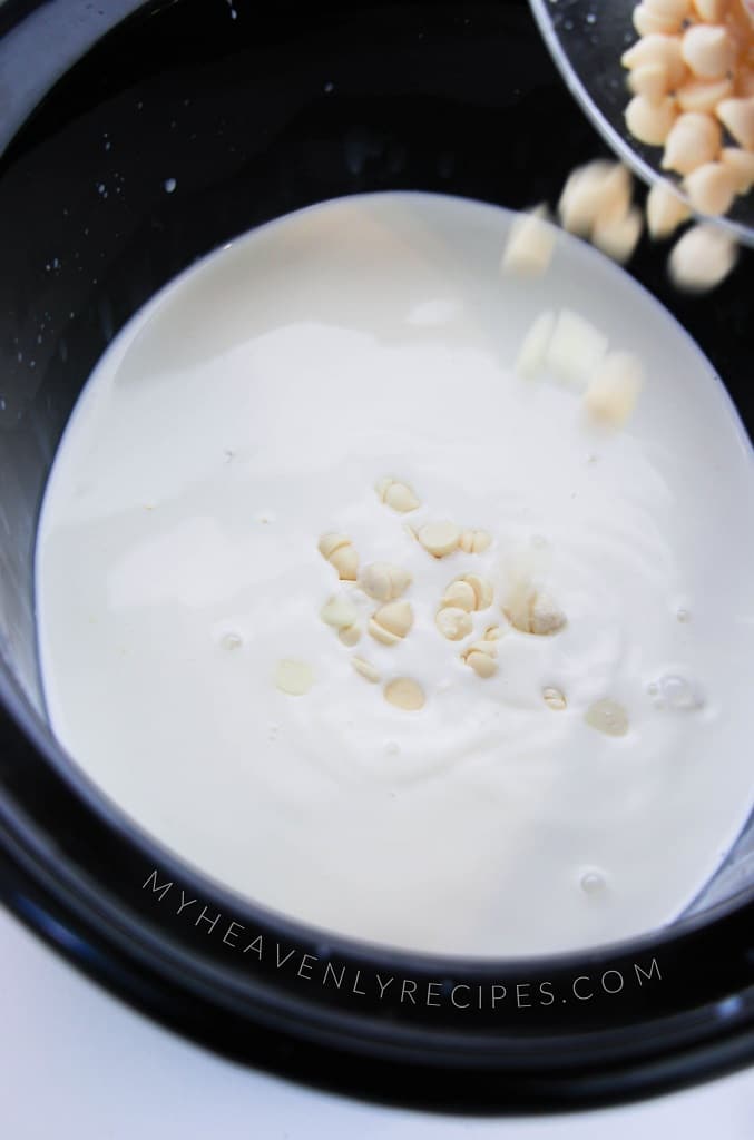 https://myheavenlyrecipes.com/wp-content/uploads/2020/10/crockpot-peppermint-white-chocolate-recipe.jpg