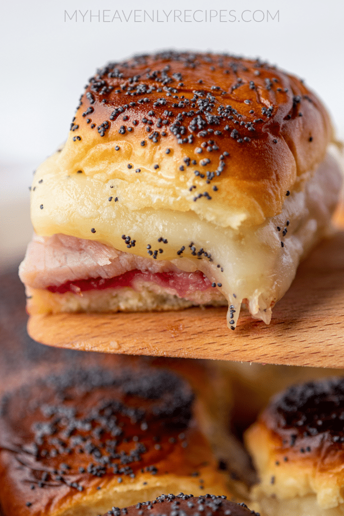 Ham and Cranberry Hawaiian Roll Sliders - My Heavenly Recipes