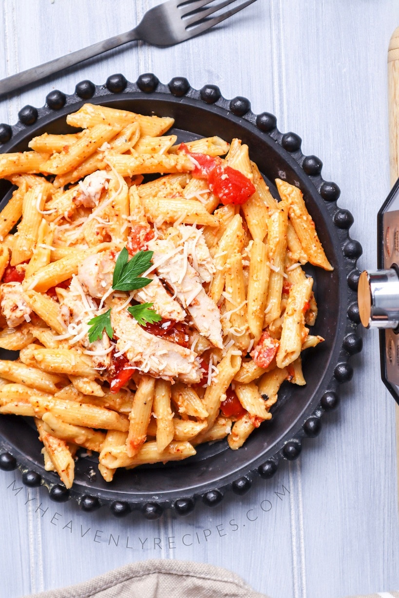 Instant Pot Cajun Chicken Alfredo Pasta