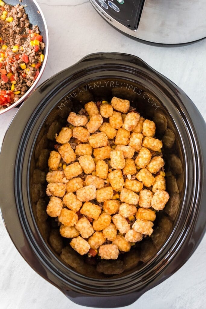 crock pot tater tot casserole with ground beef