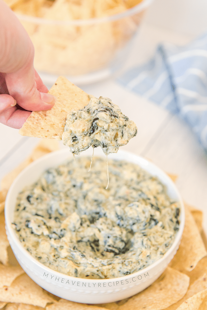 https://myheavenlyrecipes.com/wp-content/uploads/2020/12/crockpot-spinach-and-artichoke-dip.png