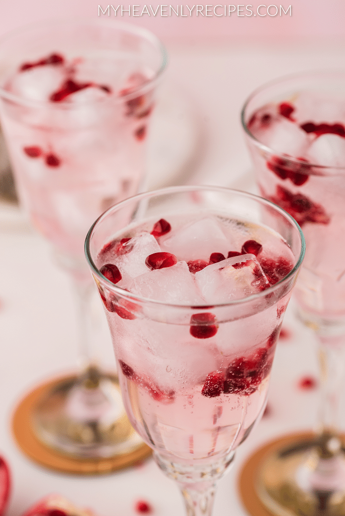 Pink Gin And Tonic Cocktail - Cooking LSL