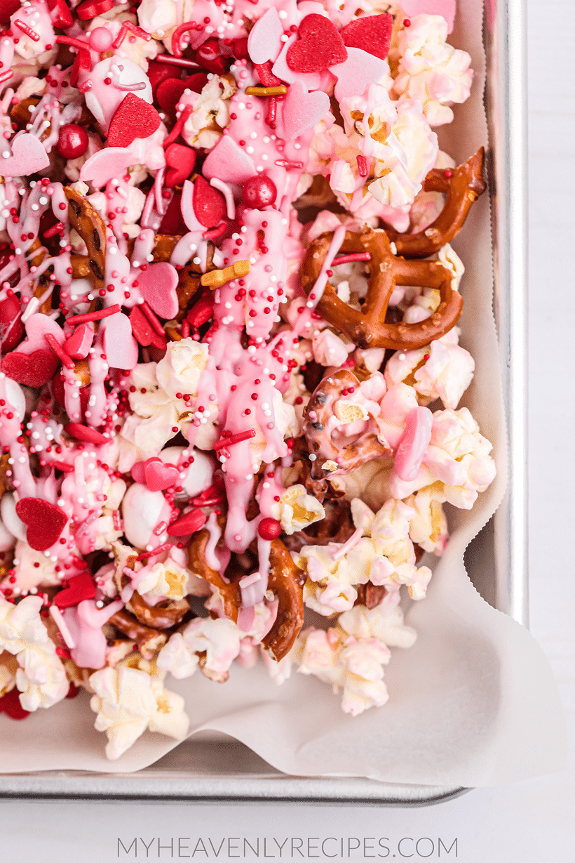 Valentine Popcorn (Cupid's Crunch) - My Heavenly Recipes