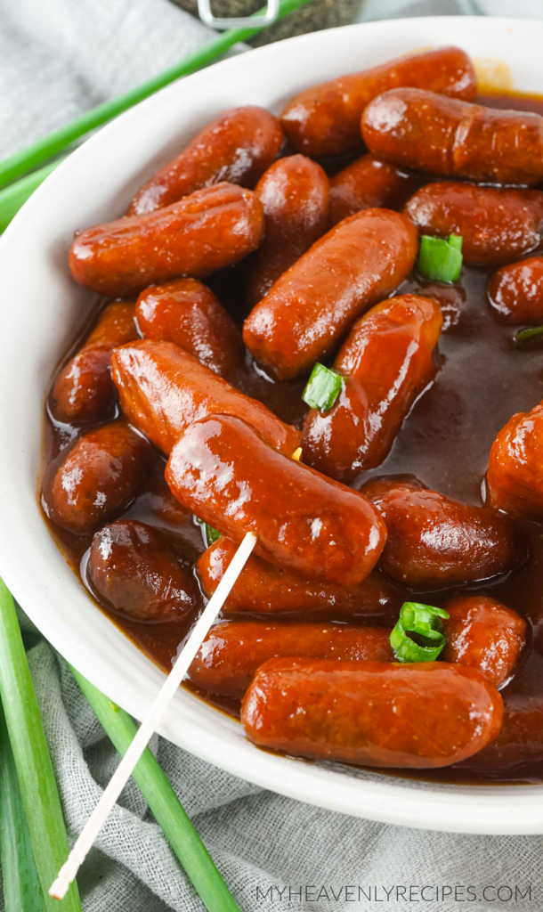 Crockpot BBQ Little Smokies Recipe - Savory Nothings