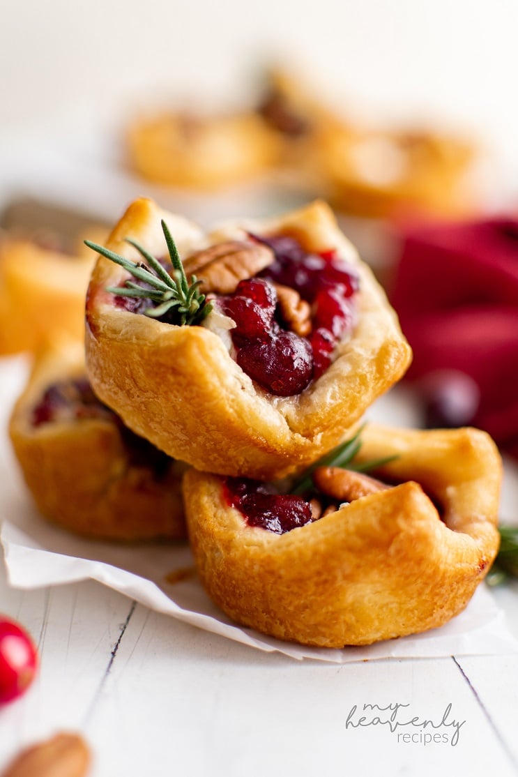 Cranberry Brie Bites