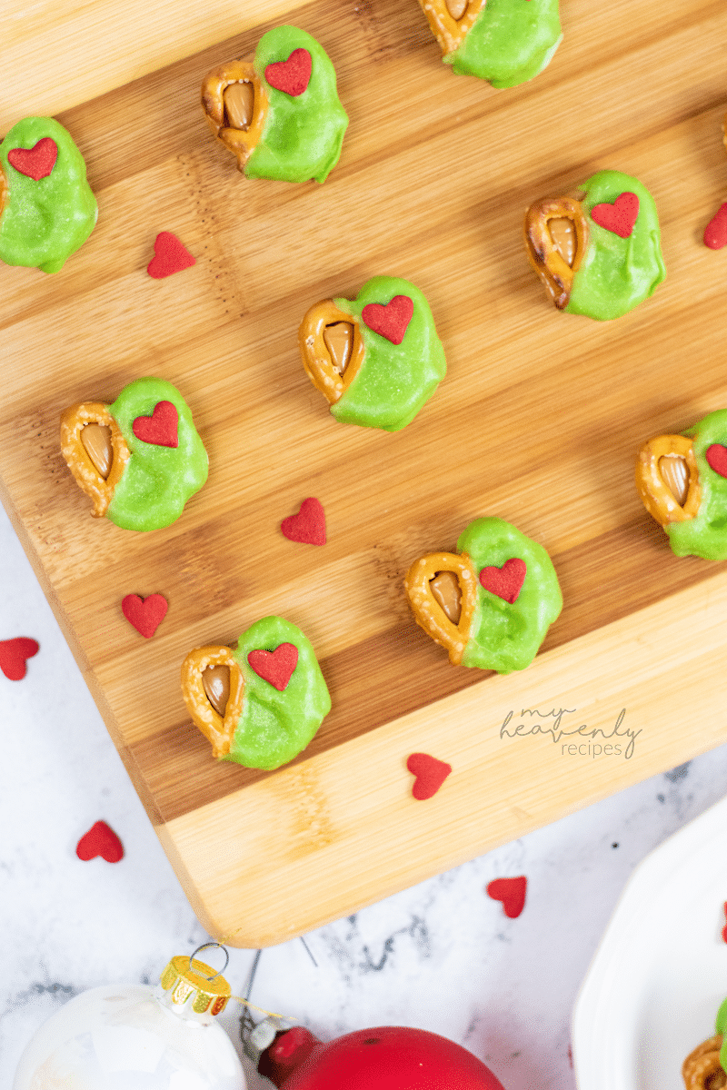 Grinch Pretzel Bites - Making Mom Magic