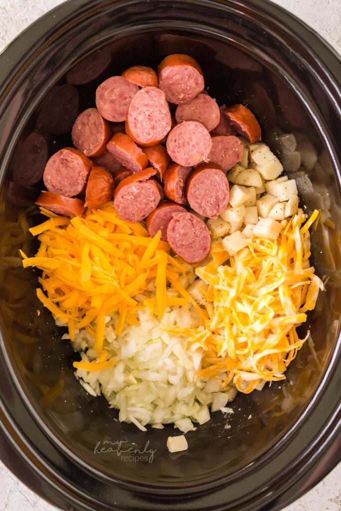 Crockpot Cheesy Potatoes and Kielbasa - My Heavenly Recipes