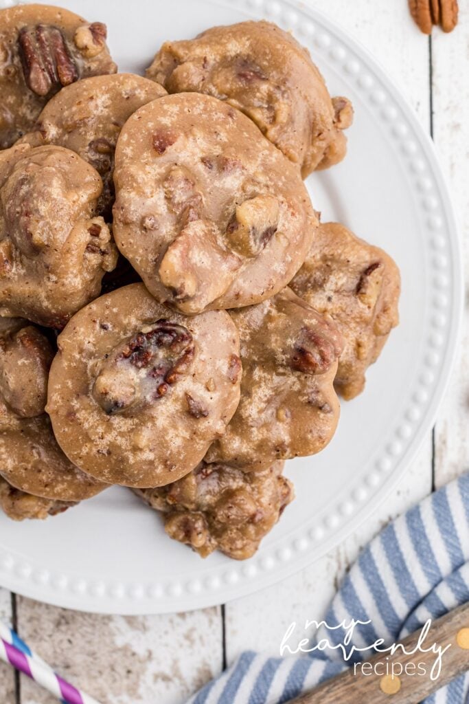 Easy Pecan Praline Recipe - The Soccer Mom Blog