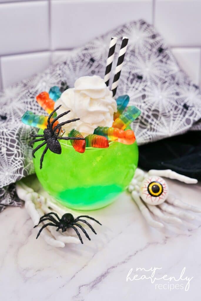 Creepy Cool Halloween Drinks - Easy Peasy and Fun