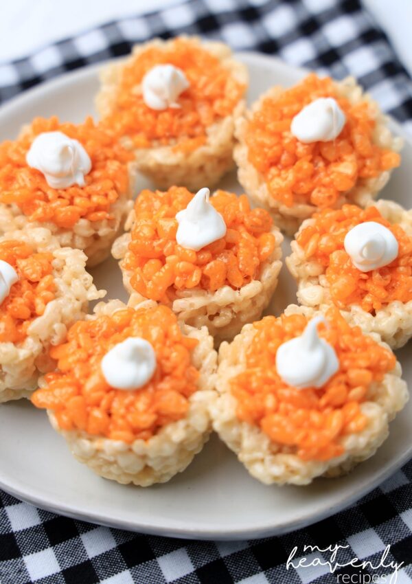Mini Pumpkin Pie Rice Krispie Treats