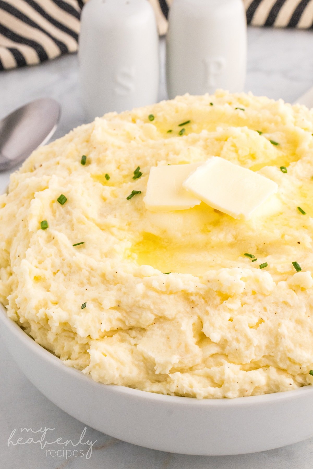 Creamy Roasted Garlic Mashed Potatoes