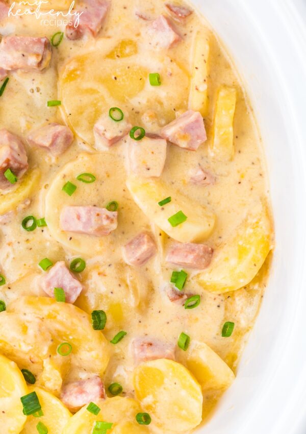 Scalloped Potatoes and Ham in the Slow Cooker