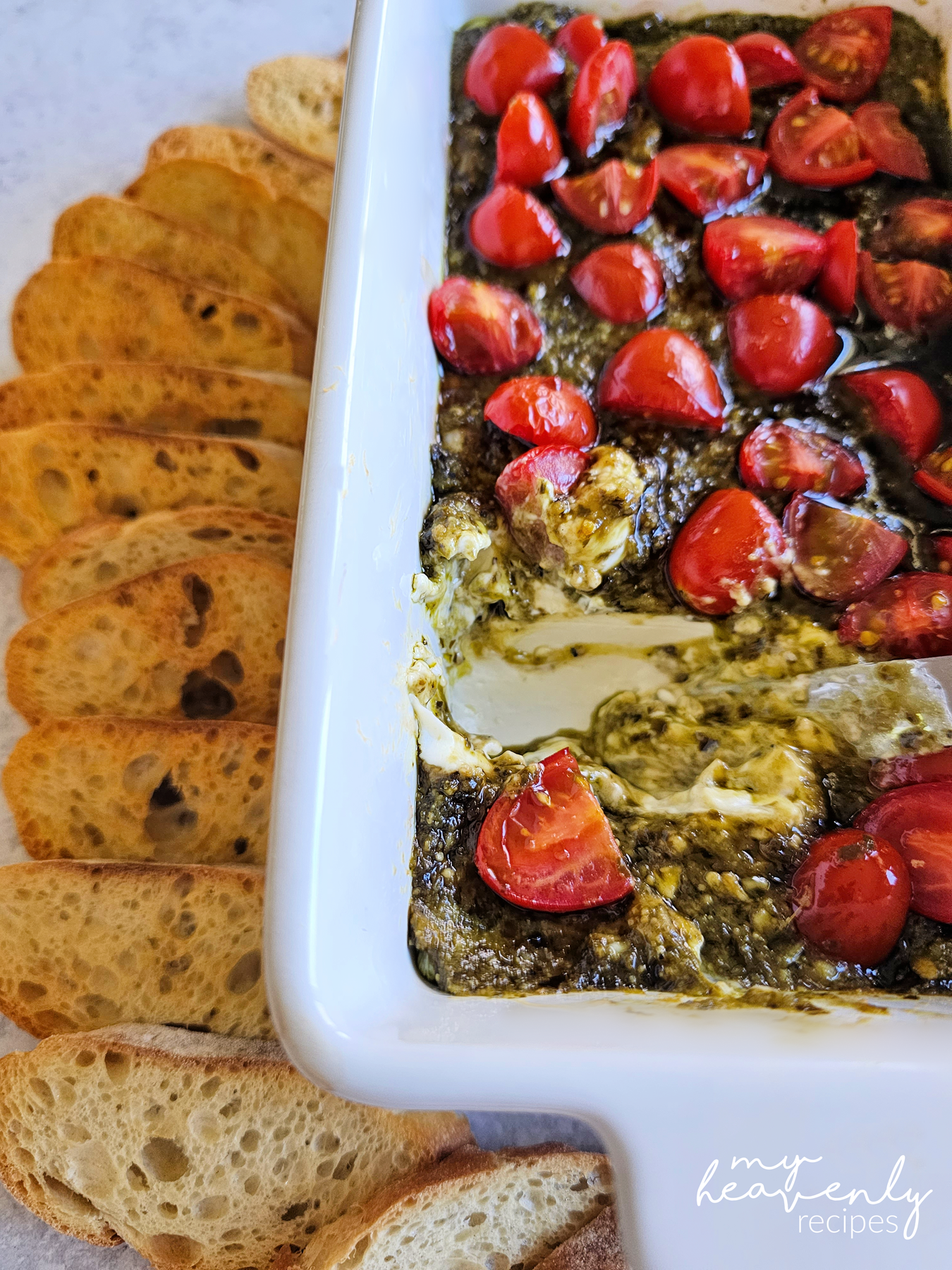 4 Ingredient Creamy Pesto Dip