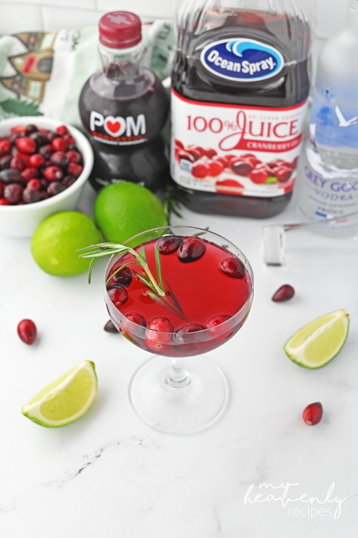 Mistletoe Martini Recipe My Heavenly Recipes