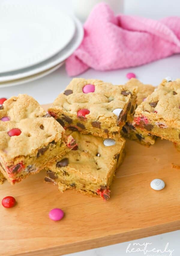 Valentine Cookie Bars Recipe