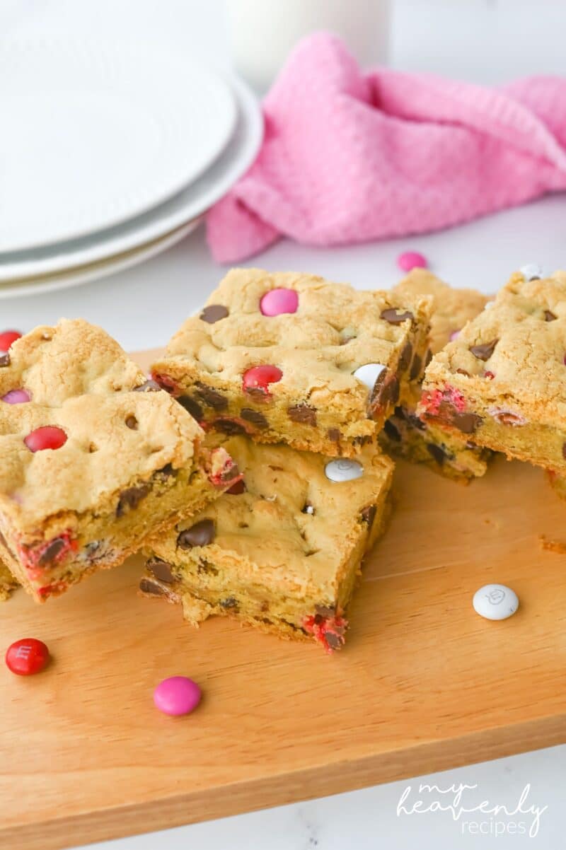 Valentine Cookie Bars Recipe