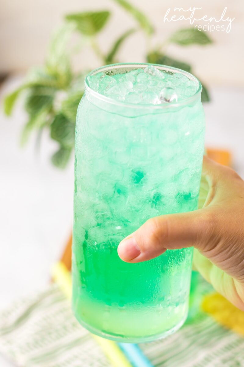 Taco Bell Baja Blast Copycat Recipe - My Heavenly Recipes