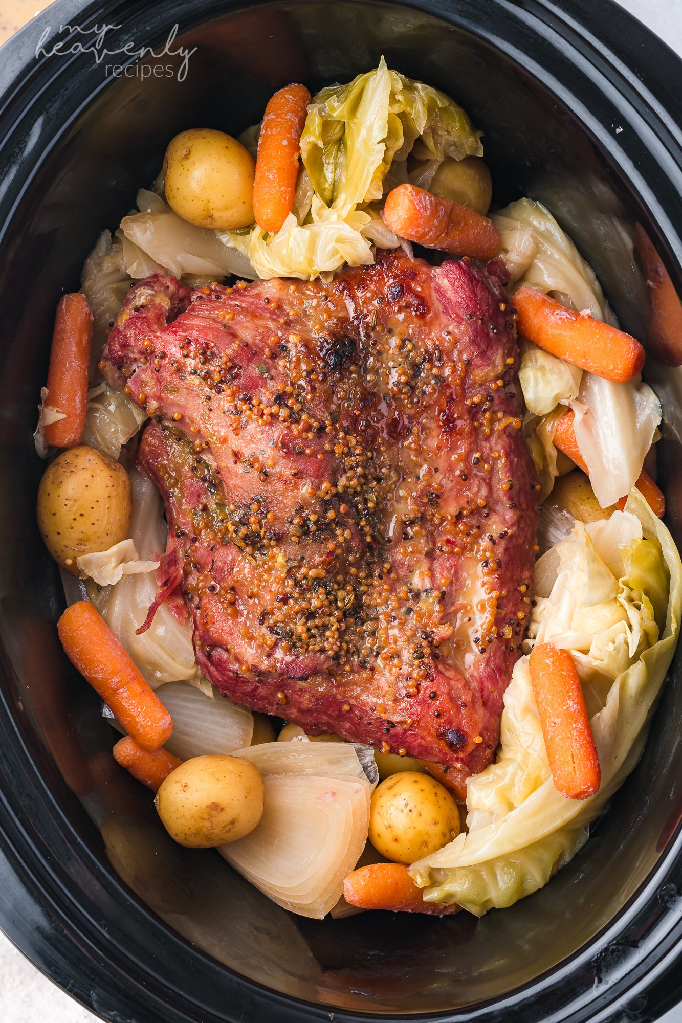 Slow Cooker Corned Beef and Cabbage Recipe