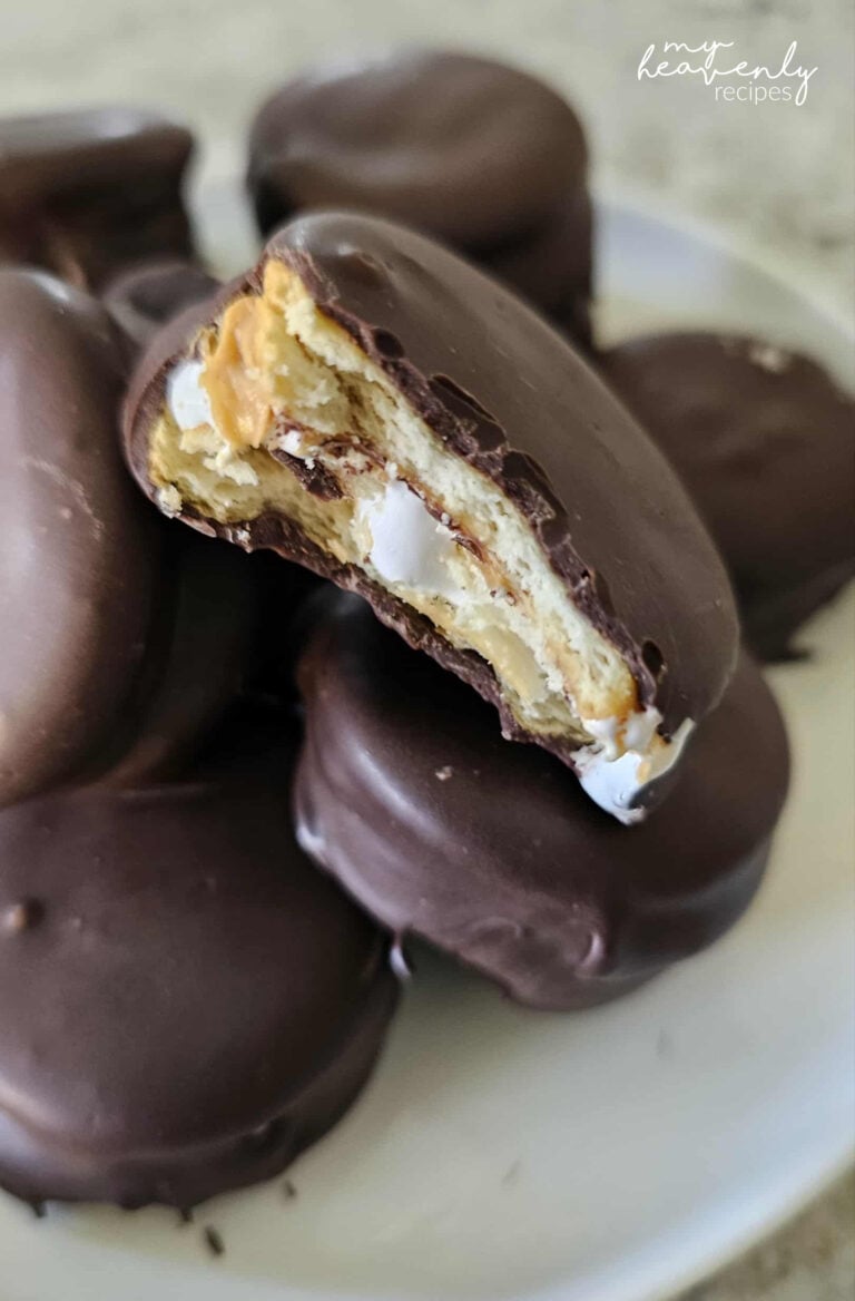 Fluffernutter Ritz Cookies